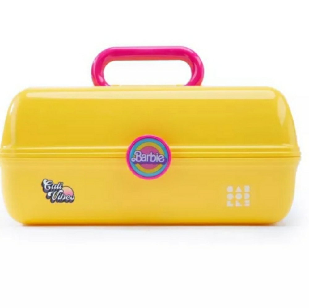 Cali Vibes retro Barbie Caboodle